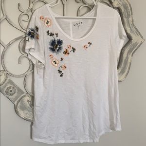 Stitched Flower White tee